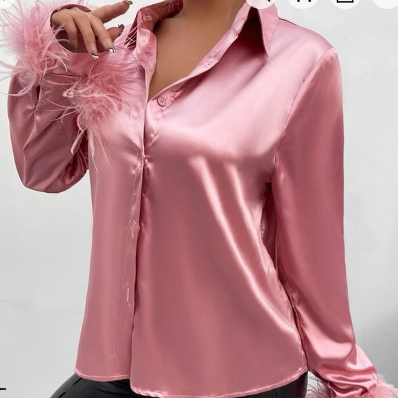 Fuzzy cuff satin dusty pink shirt - Picture 3 of 3